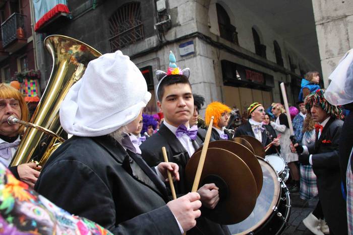 Listo, ez da baleko atzera k 73 1582452368796