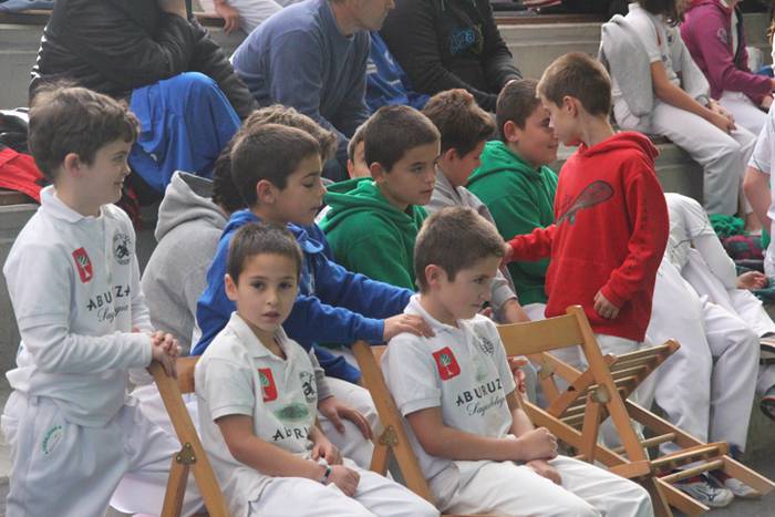 Txokoan, ezker paretean eta  5 1509891257388