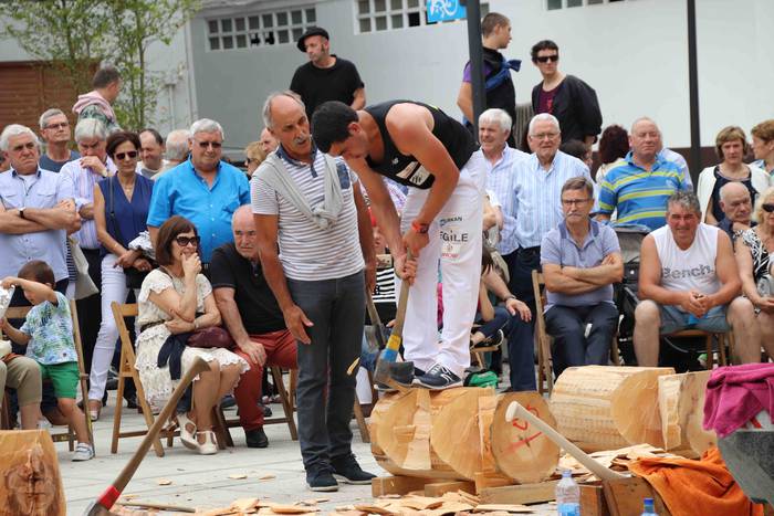 San Pedroak agurtzeko herri  6 1561906316812