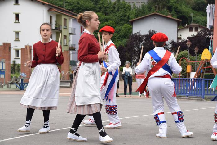 Ibarrako Dantzari Txiki Egun 44 1528547833481