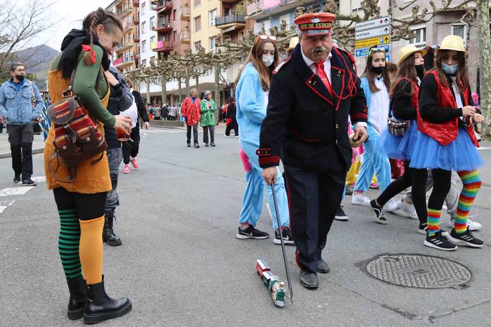 Konpartsa eta mozorroak Zald 82 1645972643584