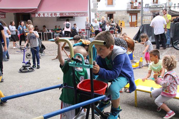 Asteasuko Sanpedroak 2016 6 1467394121686