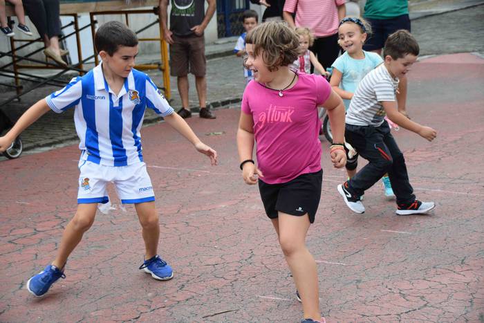 Bidaniko festak 2018 suziria 42 1535045676916