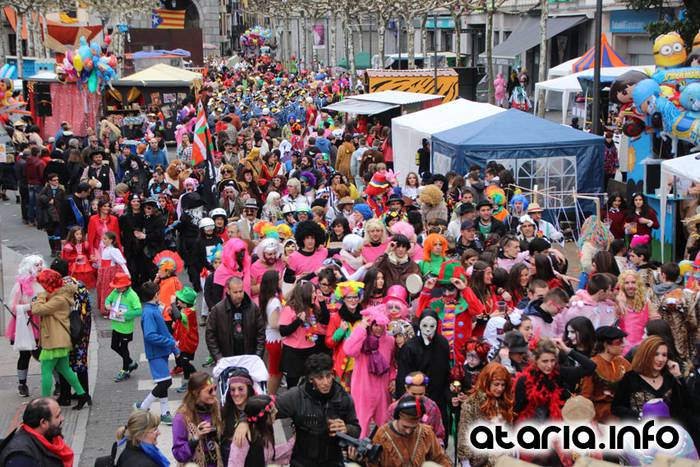 inauteriak 2016 zaldunita zezen plaza 26 1454867183422