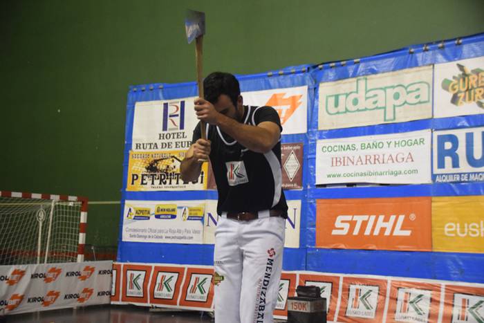 URREZKO AIZKOLARIEN KOPAKO FINAL LAURDENAK 2016 28 1480190840912