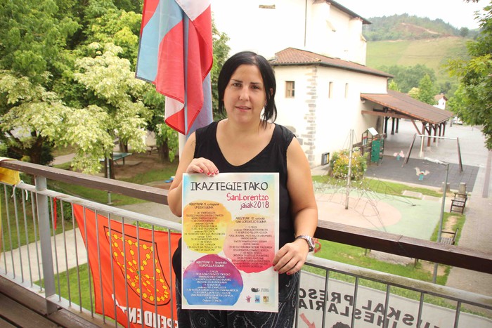 «Herri txikietako festetan denok egon behar izaten dugu toki guztietan»