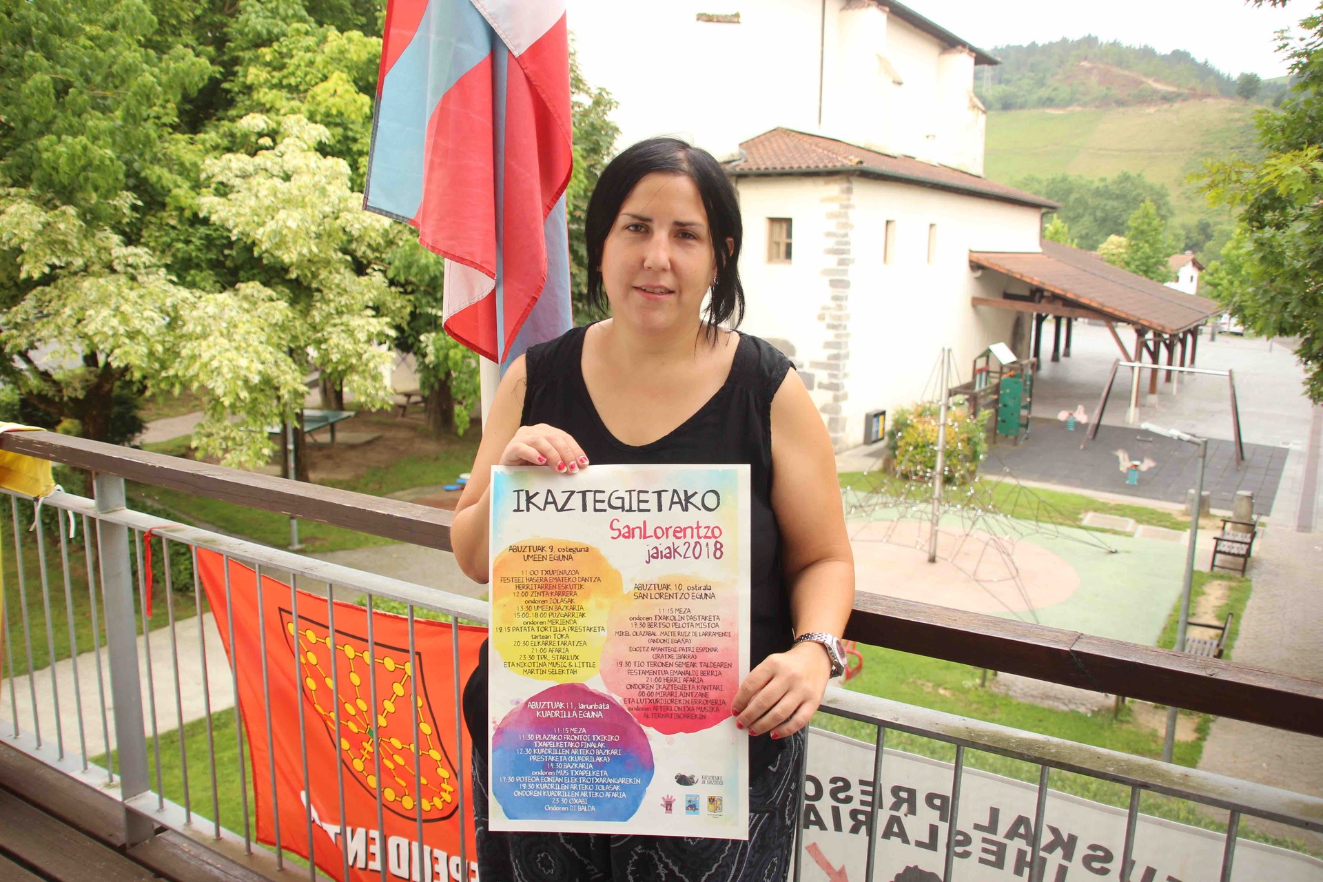 «Herri txikietako festetan denok egon behar izaten dugu toki guztietan»