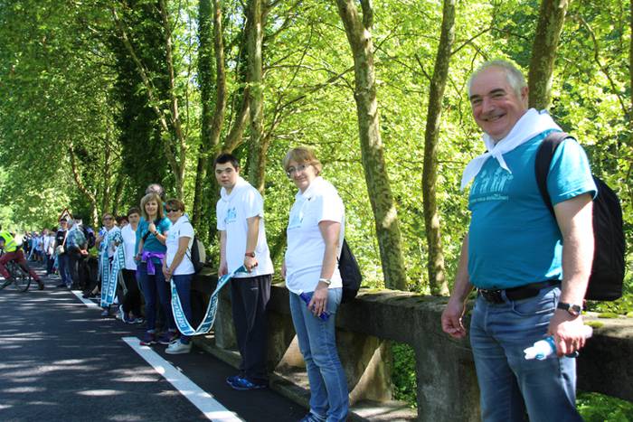 "Gu bezala, beste 100.000 za 54 1528637118269