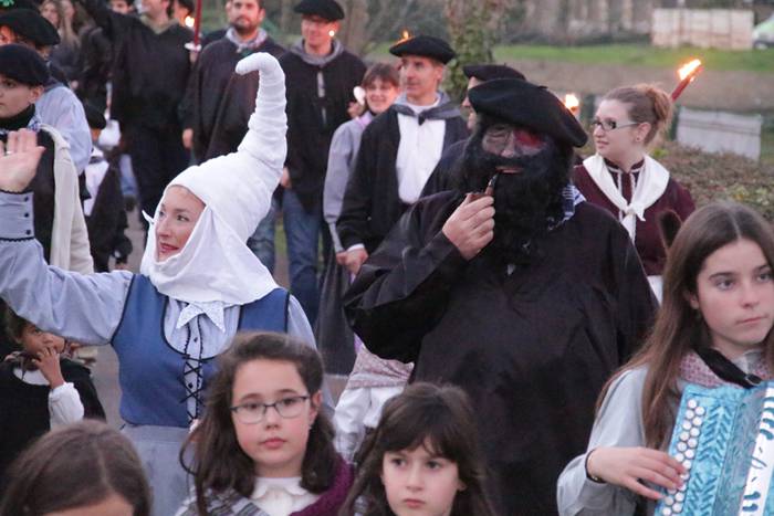 Olentzero eta Mari Domingi 2015 7 1450983290668