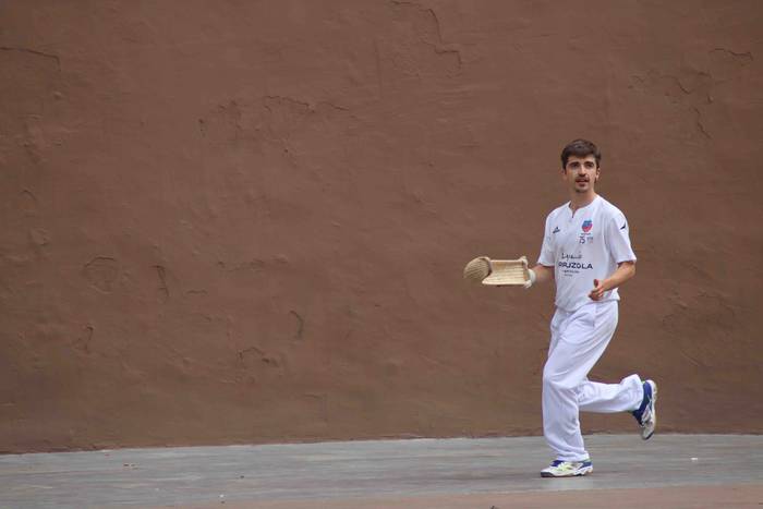 Behar Zanako pilotarien eta  5 1654428377788