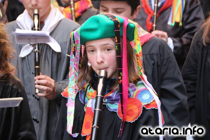 Ozenki Txistulari Taldea 2016 3 1454678378353