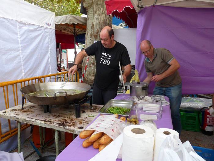 ezpeletako azoka 2015 12 1445878874169