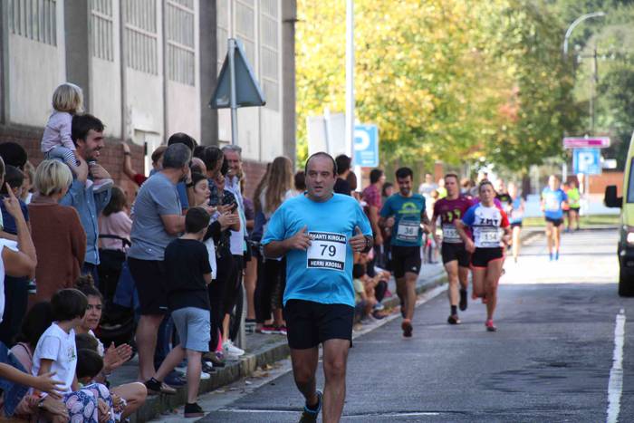 Hego haizeak airean eraman d 130 1539349391631