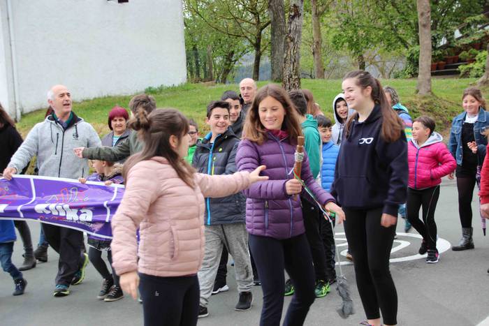 Korrikaren aldeko giza katea 9 1554641428424