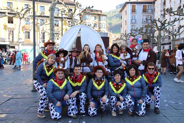 Zaldunita Eguna taldea 2020 9 1582471214120