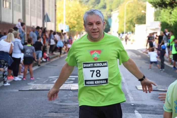 Hego haizeak airean eraman d 127 1539349353024