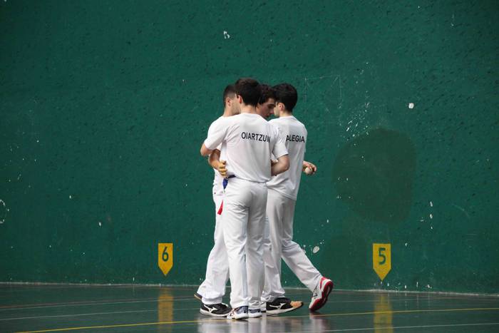 Alegiarrek ezin izan dute Oi 55 1623500202343