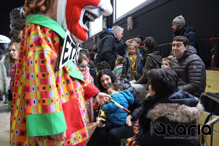 Txikiak handien miresle  43 1518270822226