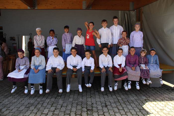 GOIAZKO ANDRA MARI JAIAK 201 41 1502631735898