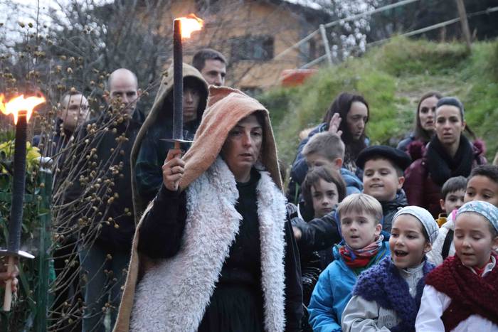 Olentzaroaren magian murgild 30 1577038505072