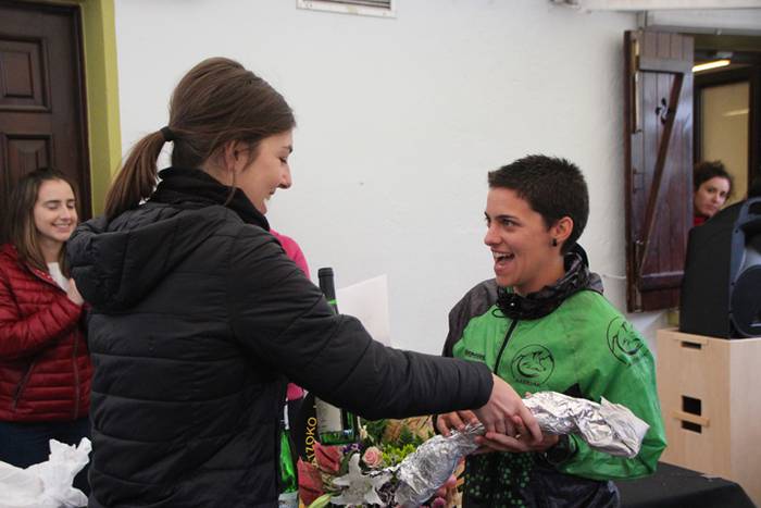 Aitziber Ibarbia eta Julen L 73 1493554143396