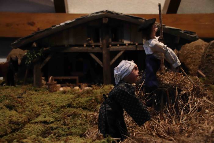 Aspaldiko ohiturak jaiotza batean 12 1545153581563