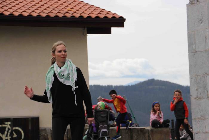 Emakumeek dantzan jarri dute 36 1552145621997