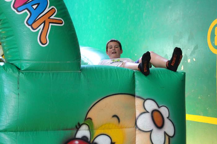 Festak hastearekin batera, j 15 1502727314511