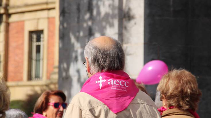 Minbiziaren Aurkako Elkarteak eskerrak eman dizkie zizurkildarrei