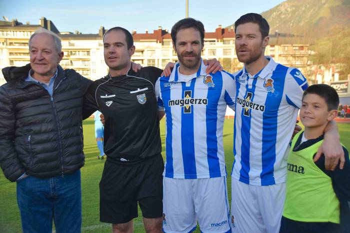 Mikel Alonso agur omenaldia tolosa berazubi 41 1544294525678