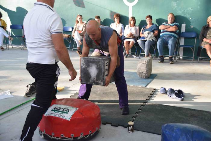 Jakesen ausardia, auzotarren 22 1538330561785