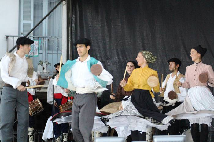 Irurako festak 2015 buruhandiak 42 1443465700445