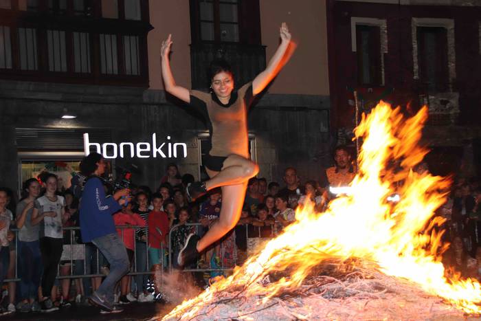 Suak argitu du urteko gaurik 40 1561330827212