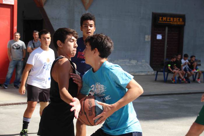 izaskun auzoa festak 3x3 sas 22 1567860602793