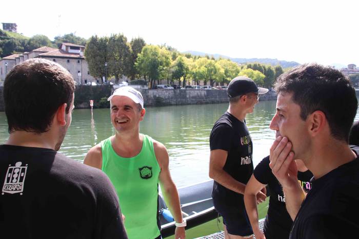 Arraunean, elkartasunez 215 1568480120373