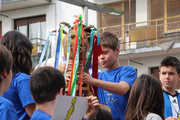 Ikaztegietako Eskola Txikiak Festa 22 1465744464810