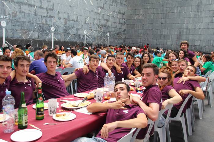 Lagunartean igarotzeko eguna 22 1534080715242