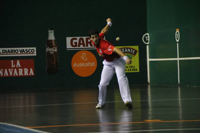 Erasun debuta eta Jaka finalerdia pilota 12 1478374894766