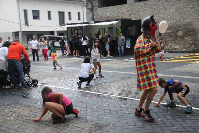 Suziria lehertuta, lau festa 9 1564684249837