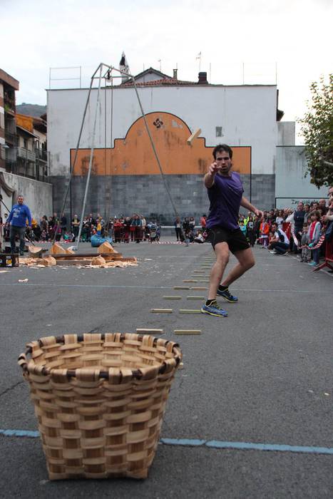 Aiztondora Eguna 2015, herri kiroletara 42 1445107659493