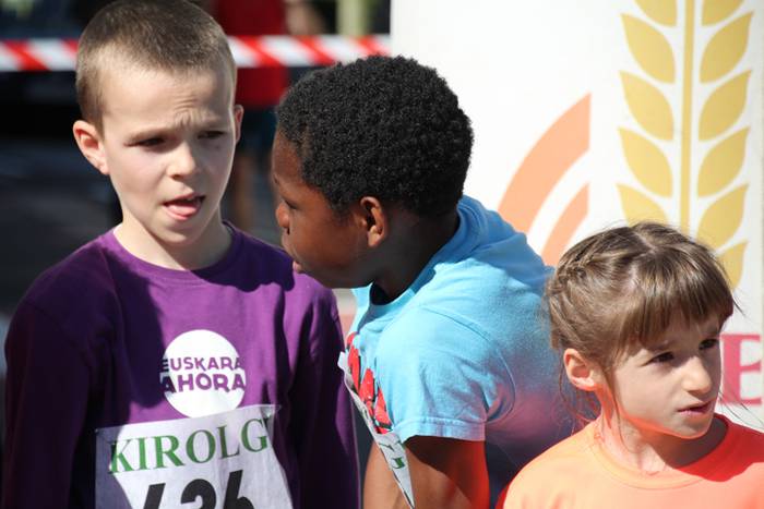 Haur, gazte eta heldu krosea 58 1491742132158