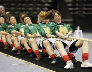 Urrezkorik ez, baina uzta oparoa bai