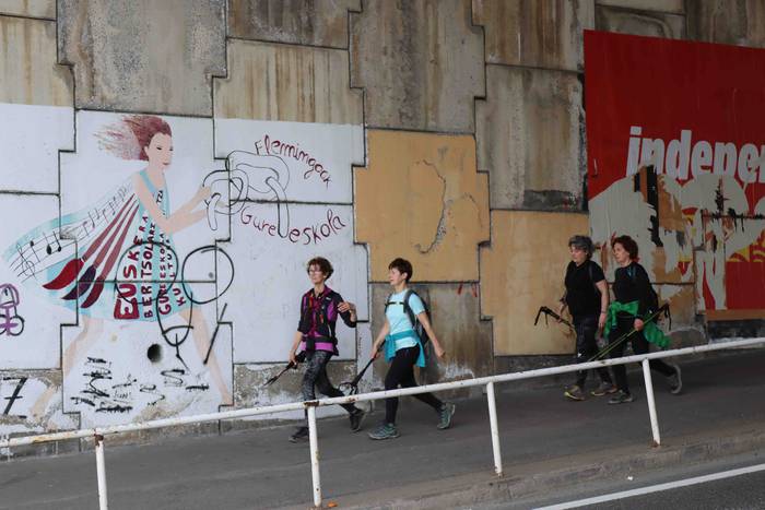 Aizkardi mendi martxa izan d 48 1648391823582