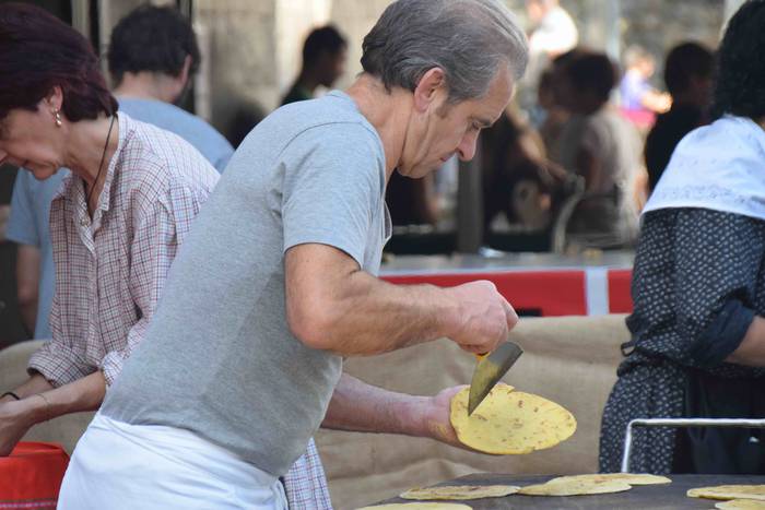 Jendetza mugitzen duen eguna 58 1538313800534