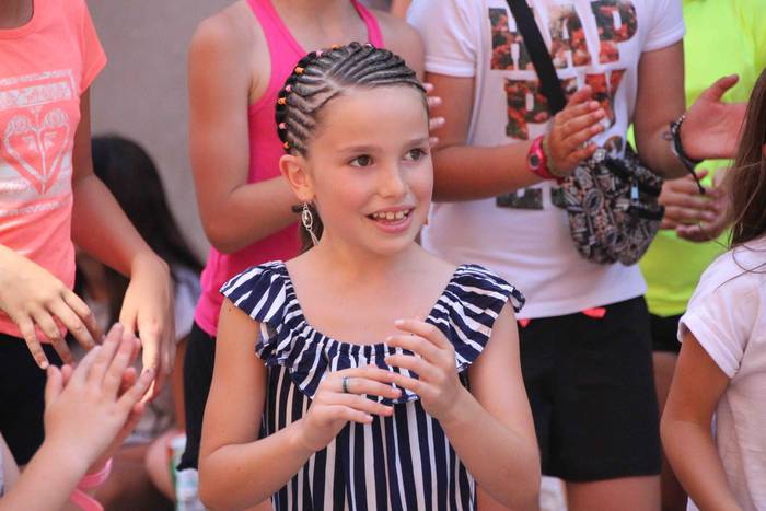 Tripa beteta, dantzan pasa d 87 1563205362866