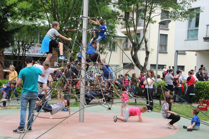 Ikaztegietako Eskola Txikiak Festa 33 1465744468805