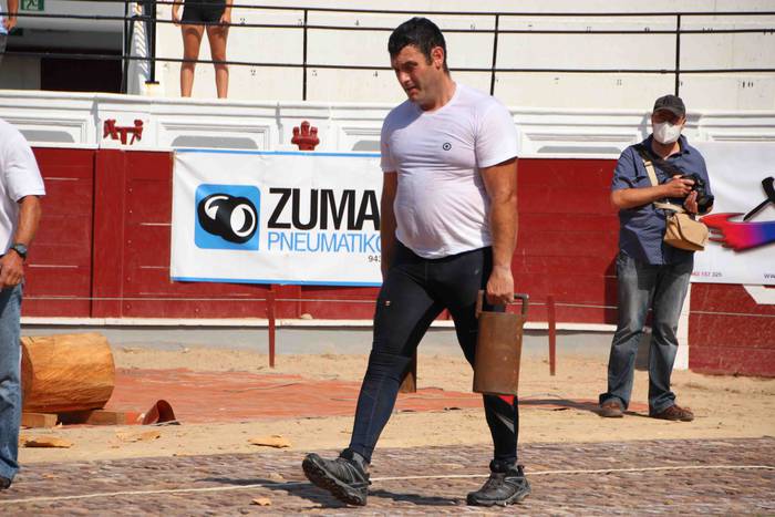 Arria V.a eta Izeta VI.a iza 33 1596214081211