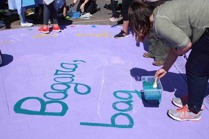 Eskuz esku morez margotu dut 13 1553963600104