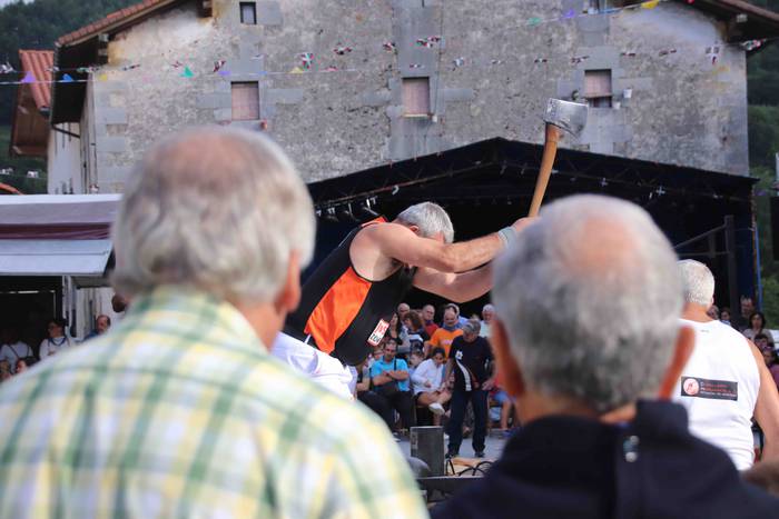 Festetan ere badago kirolera 63 1565473434177