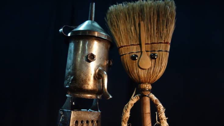 Ozeko Aztia ikuskizuna, larunbatean Topic-en